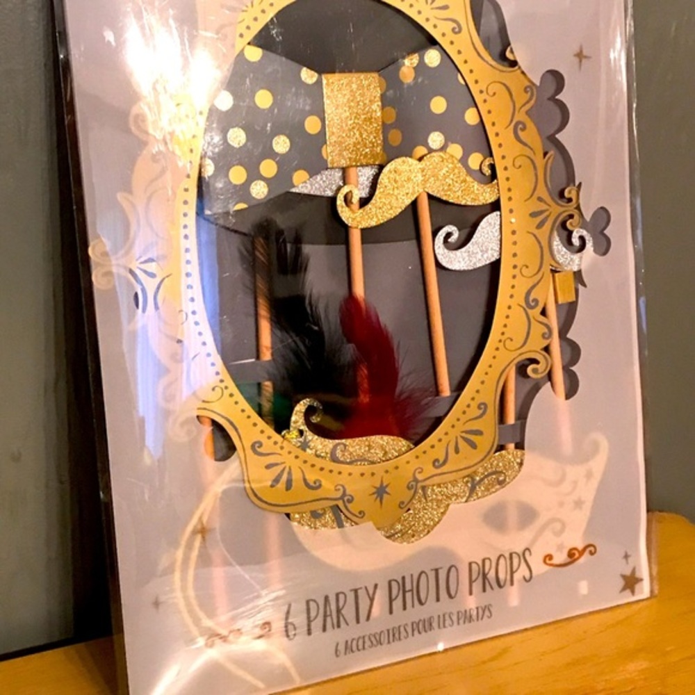 Photo Party Props - mustache, tie, boa & more NWT